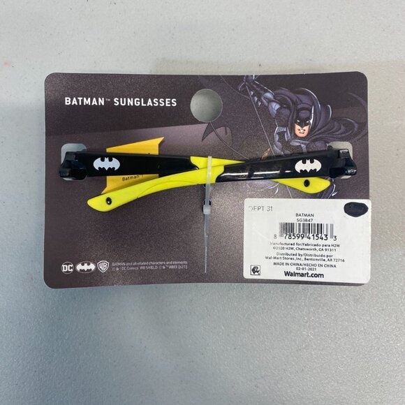 Batman DC Dark Knights Bat Signal Boys Kids 100% UV Shatter Resistant Sunglasses - Picture 3 of 5